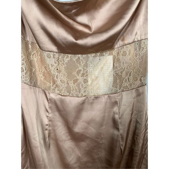 New superdown - revolve Katherine drape satin lace mini dress in nude size S - Picture 7 of 7